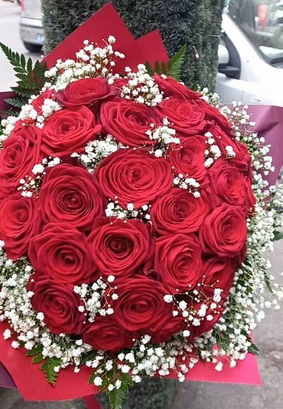 ■10 rose 70€ ■20 rose 100€ ■30 rose 130€ ■50 rose 200€